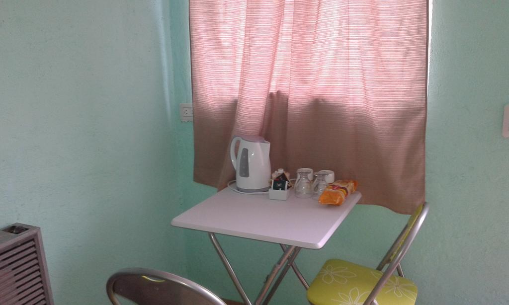 Max Hostel Ел Чалтен Екстериор снимка